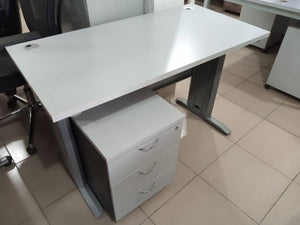 Grey steel 1.4m  wooden Office Desk with steel legs