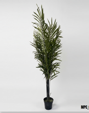 Load image into Gallery viewer, Artificial palm plant
