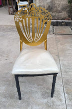 Load image into Gallery viewer, Gold Chiavari Event chairs designs
