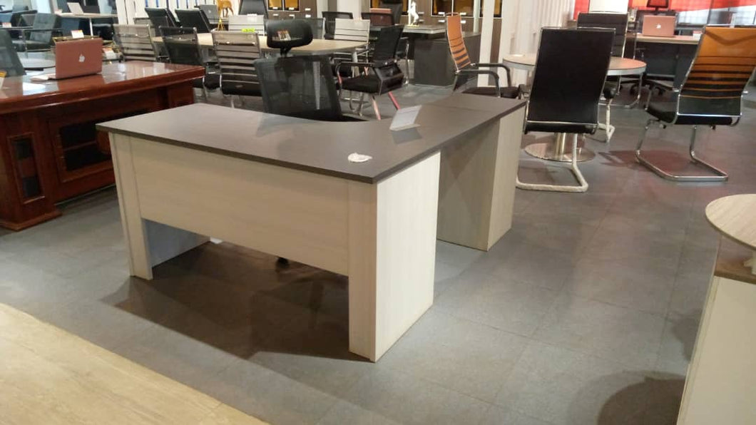 L-shape Executive Office Desk 1.6m
