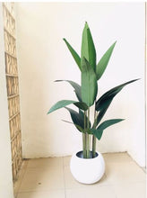 Load image into Gallery viewer, artificial banana plant
