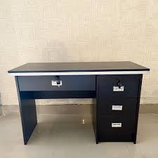 small ome office desk