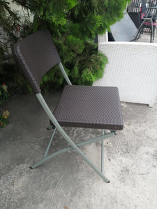 Rattan look plastic foldable chair 