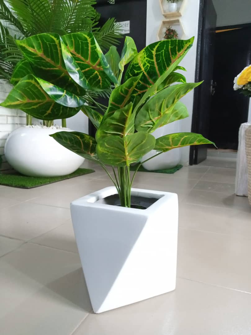 Artificial mini Potted Plant