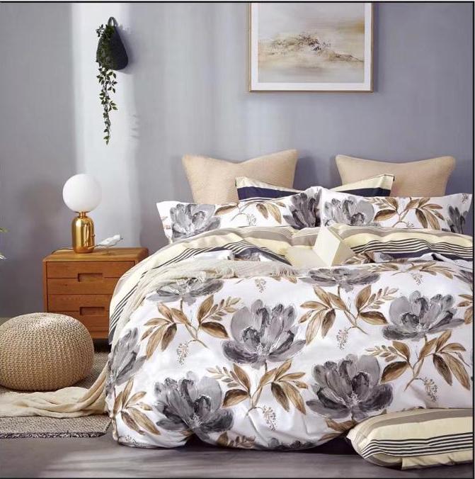 Beautiful floral american Bedsheet and Duvet