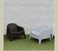 relaxing armed outdoor plastic chair