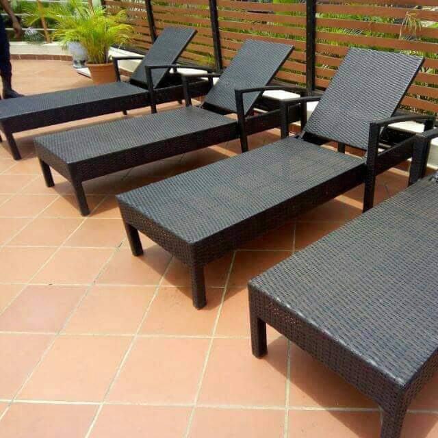 rattan foldable sun lounger pool side bed
